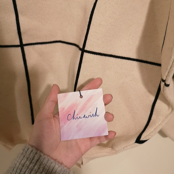 Sweater - Picture 2 of 2